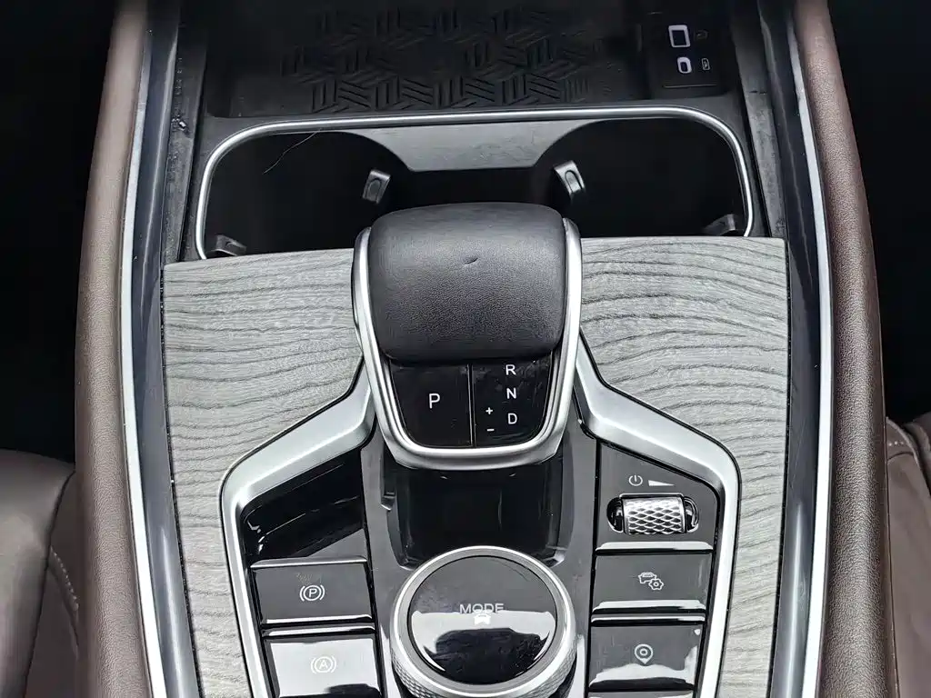 Chery Tiggo 8 PRO — фото 13