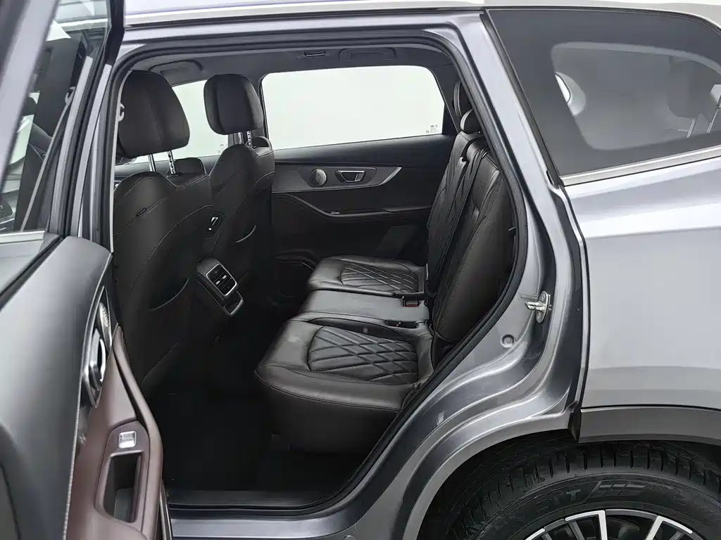 Chery Tiggo 8 PRO — фото 15
