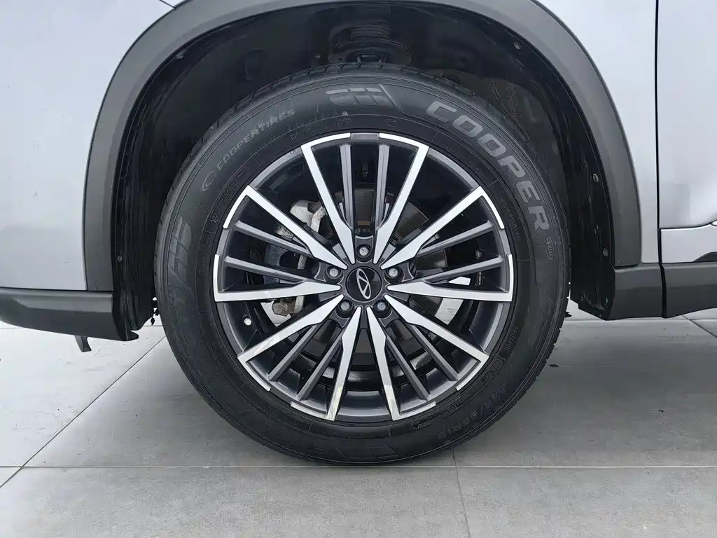 Chery Tiggo 8 PRO — фото 17