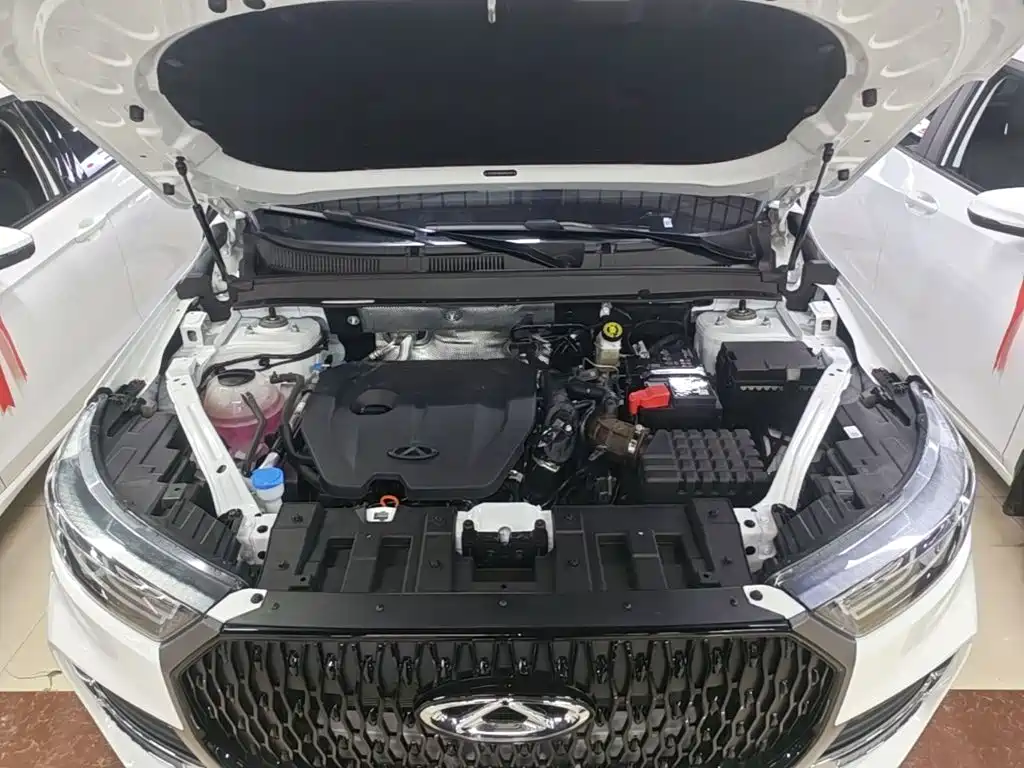 Chery Tiggo 8 — фото 20