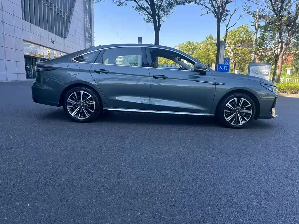 Chery Arrizo 8 PRO — фото 6