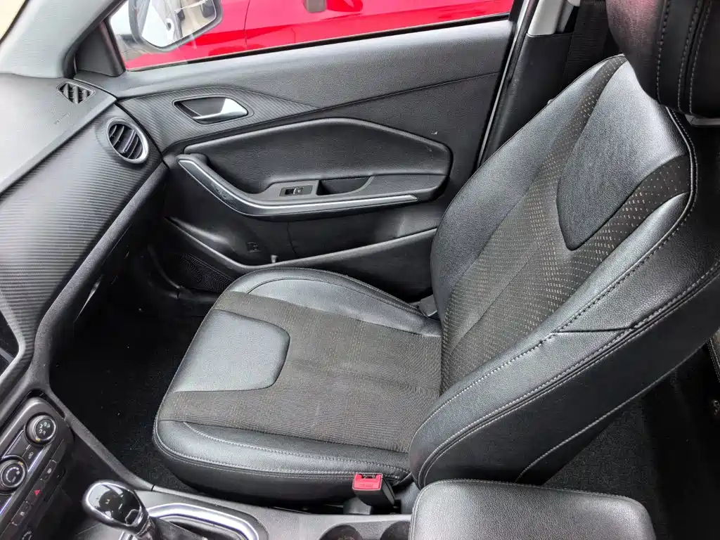 Chery Tiggo 3x — фото 11