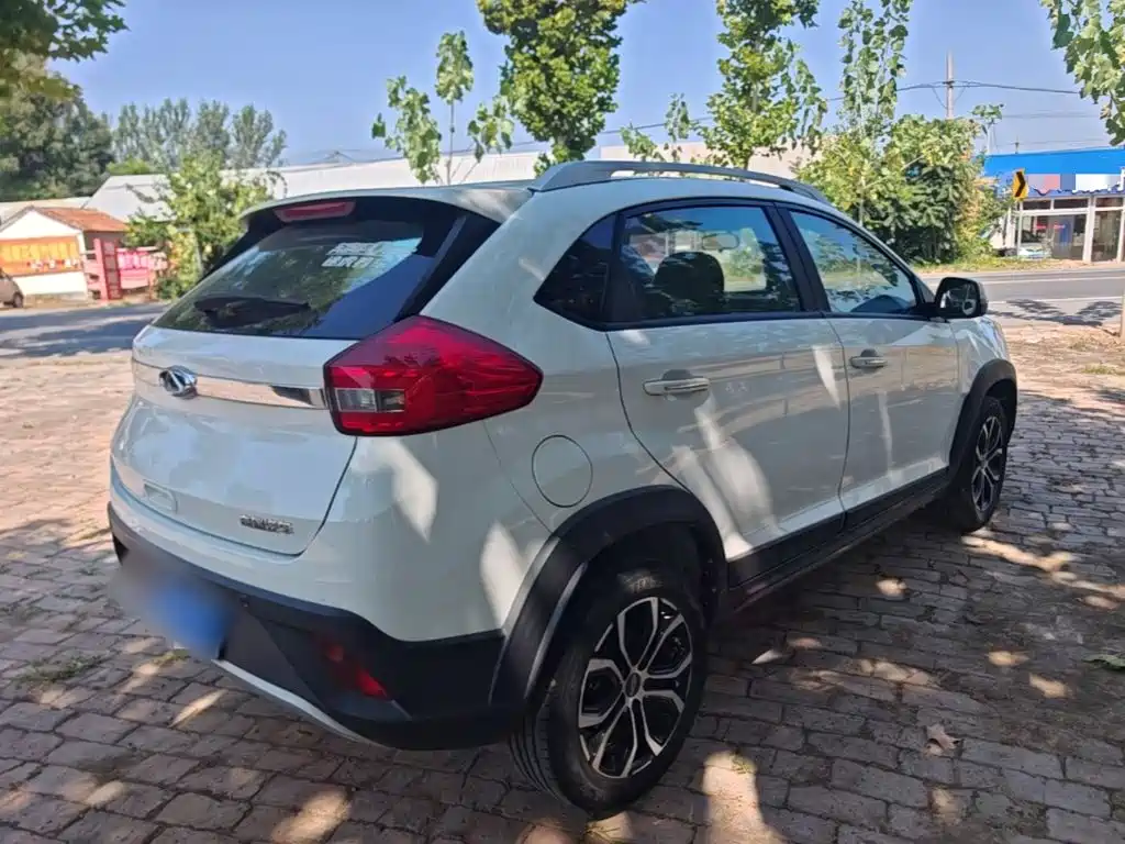 Chery Tiggo 3x — фото 7