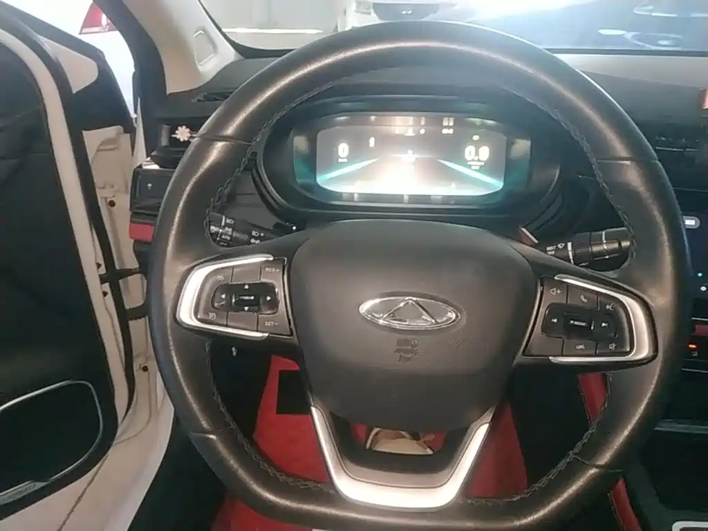Chery Arrizo 5 PLUS — фото 11