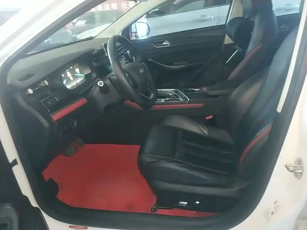 Chery Arrizo 5 PLUS — фото 15