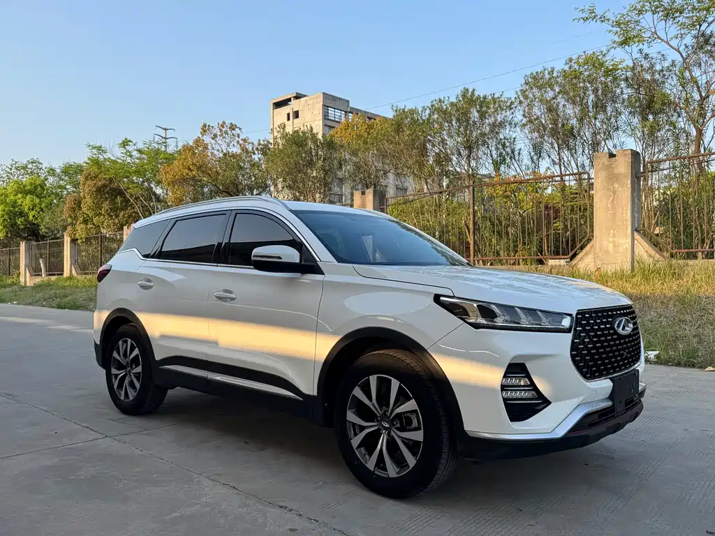 Chery Tiggo 7 — фото 10