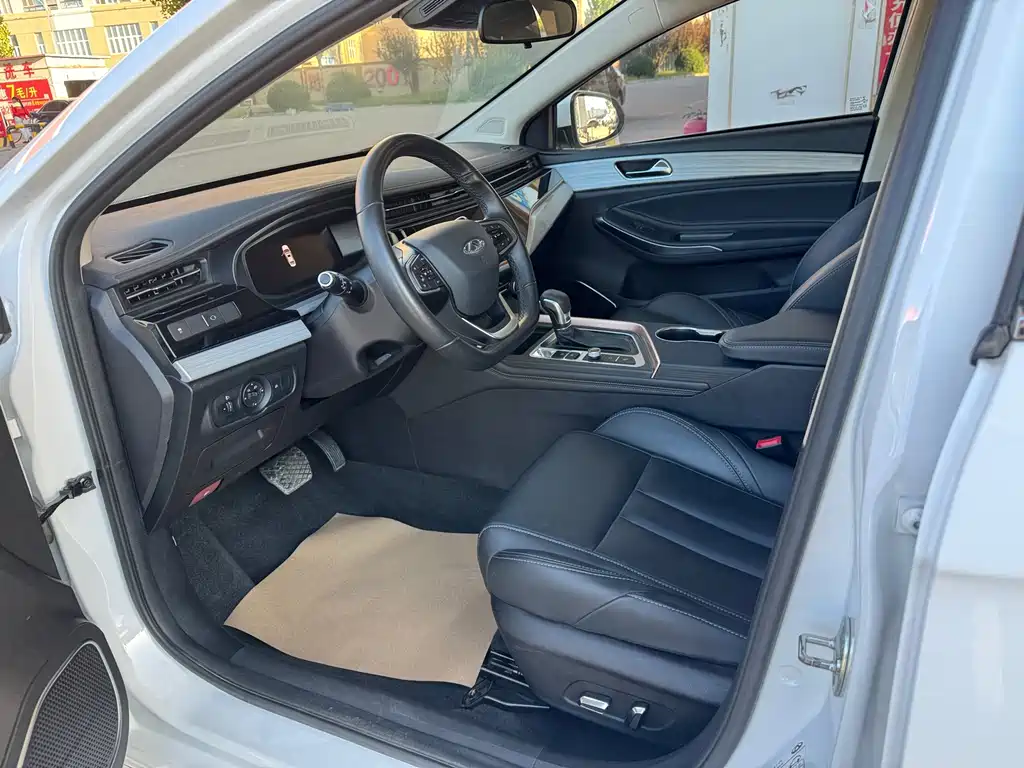 Chery Arrizo 5 PLUS — фото 7