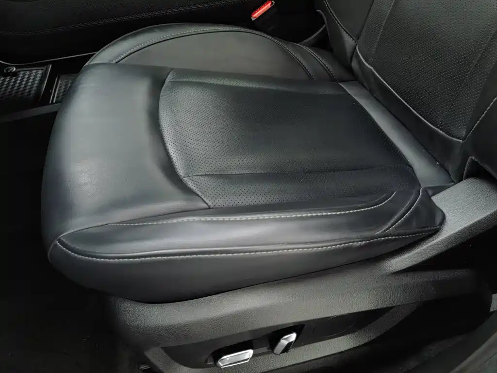 Chery Tiggo 8 — фото 20