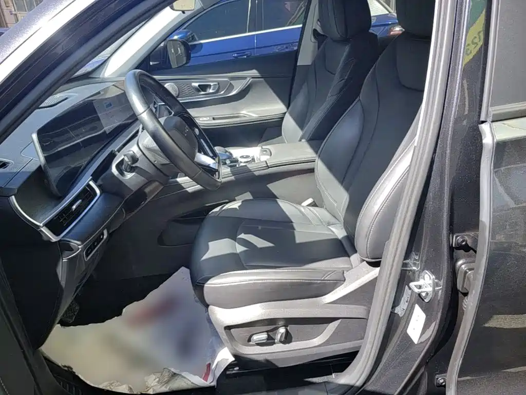 Chery Tiggo 8 PRO NEV — фото 15
