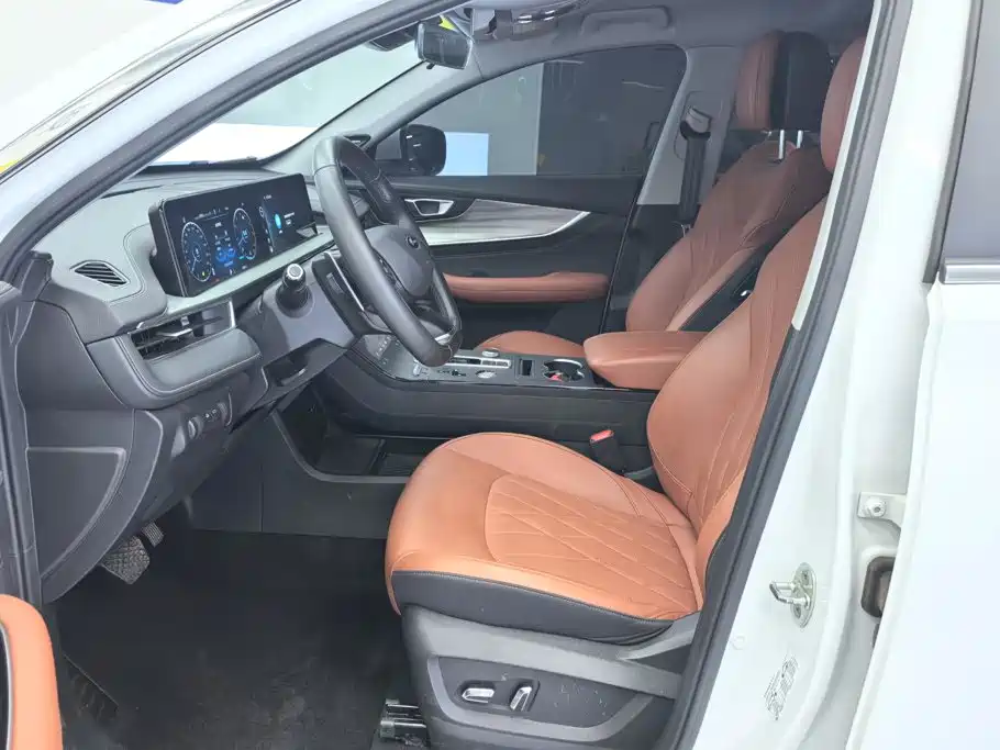 Chery Tiggo 8 PLUS — фото 9