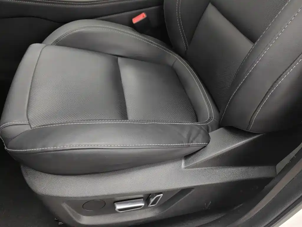 Chery Tiggo 8 — фото 20