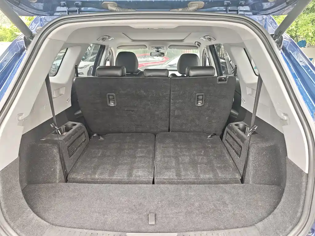 Chery Tiggo 8 — фото 11