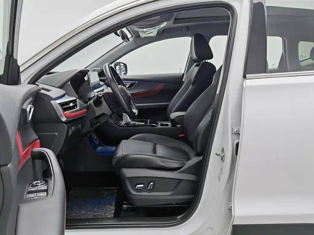 Chery Tiggo 7 — фото 10