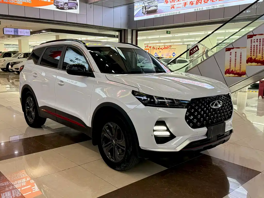 Chery Tiggo 7 — фото 3