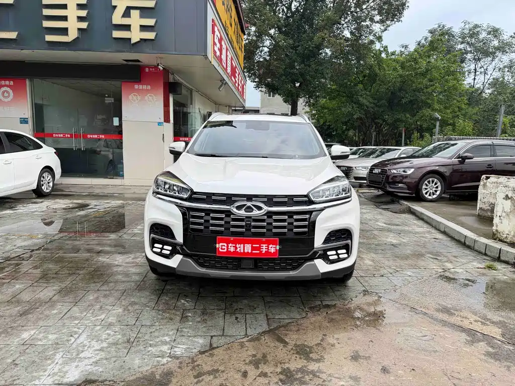Chery Tiggo 8 — фото 2