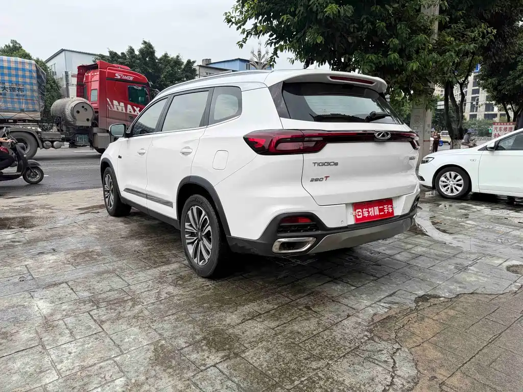 Chery Tiggo 8 — фото 15