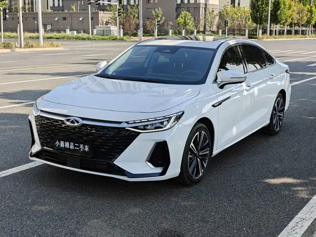 Chery Arrizo 8