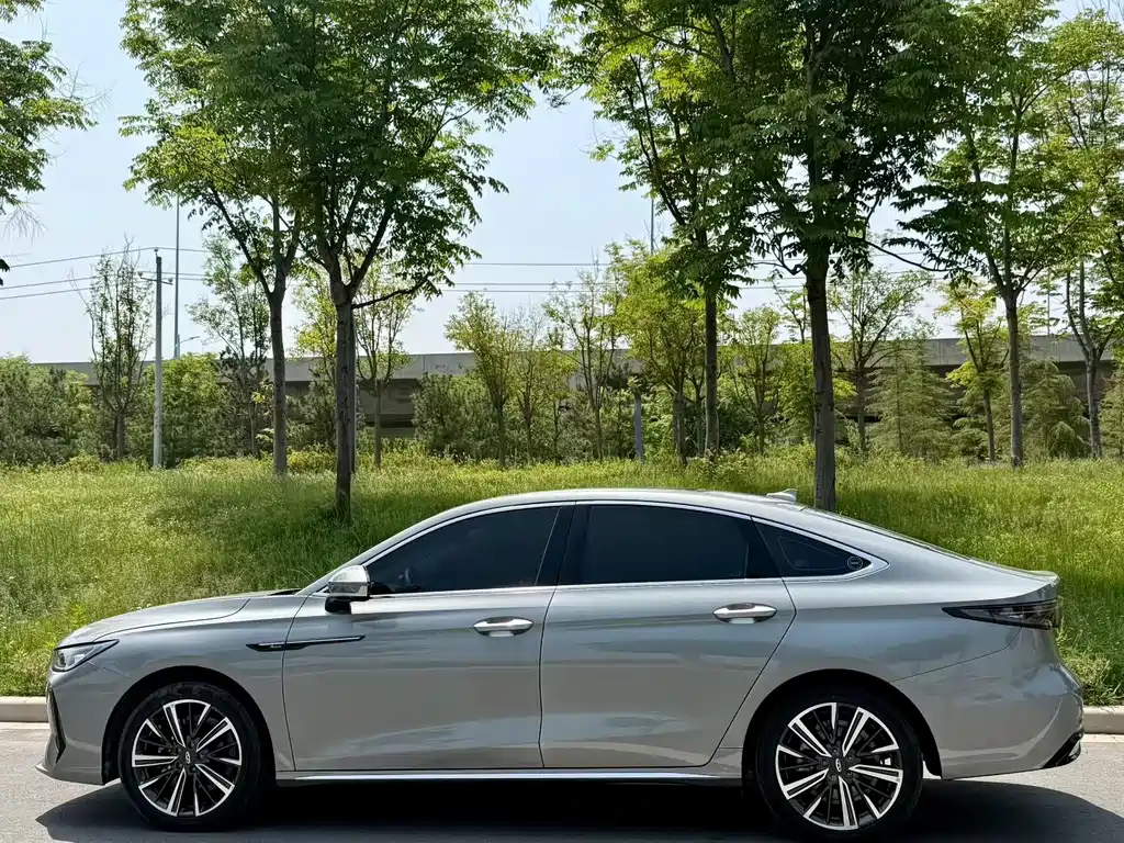 Chery Arrizo 8 PRO — фото 3
