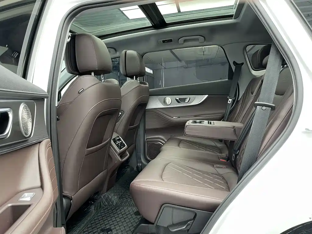 Chery Tiggo 8 PRO — фото 8