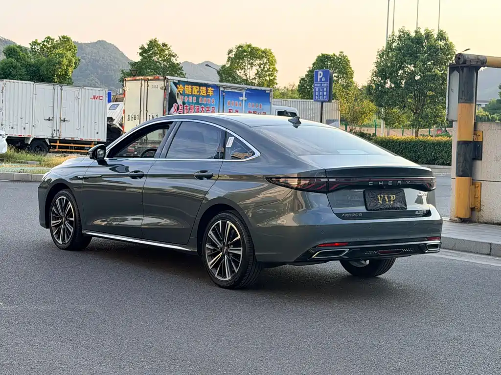 Chery Arrizo 8 PRO — фото 6