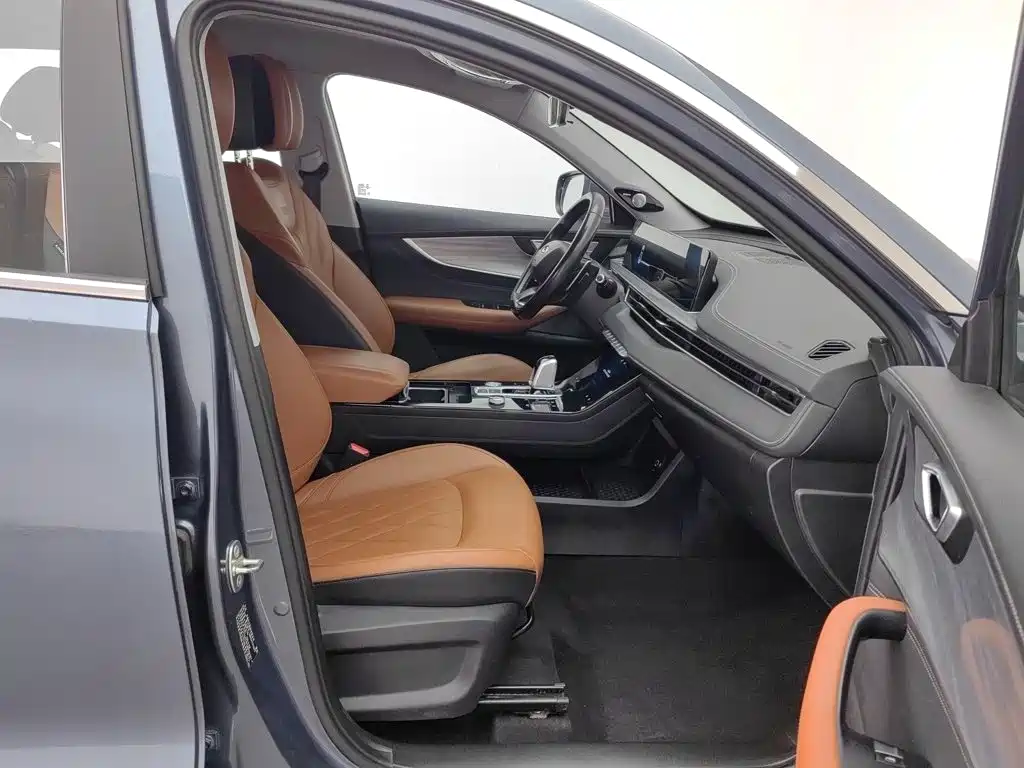 Chery Tiggo 8 PLUS — фото 23