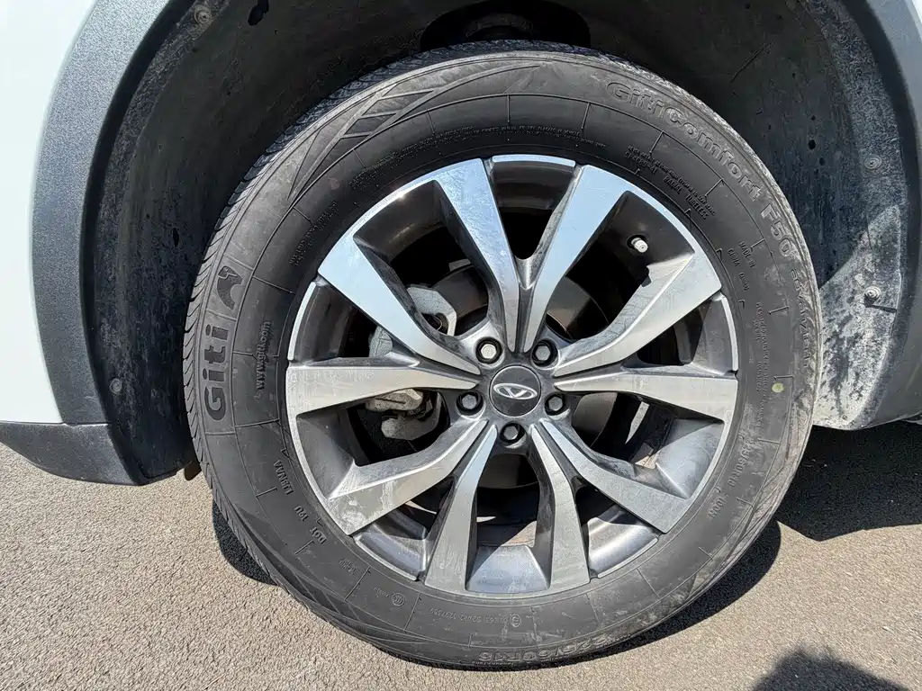 Chery Tiggo 7 — фото 15