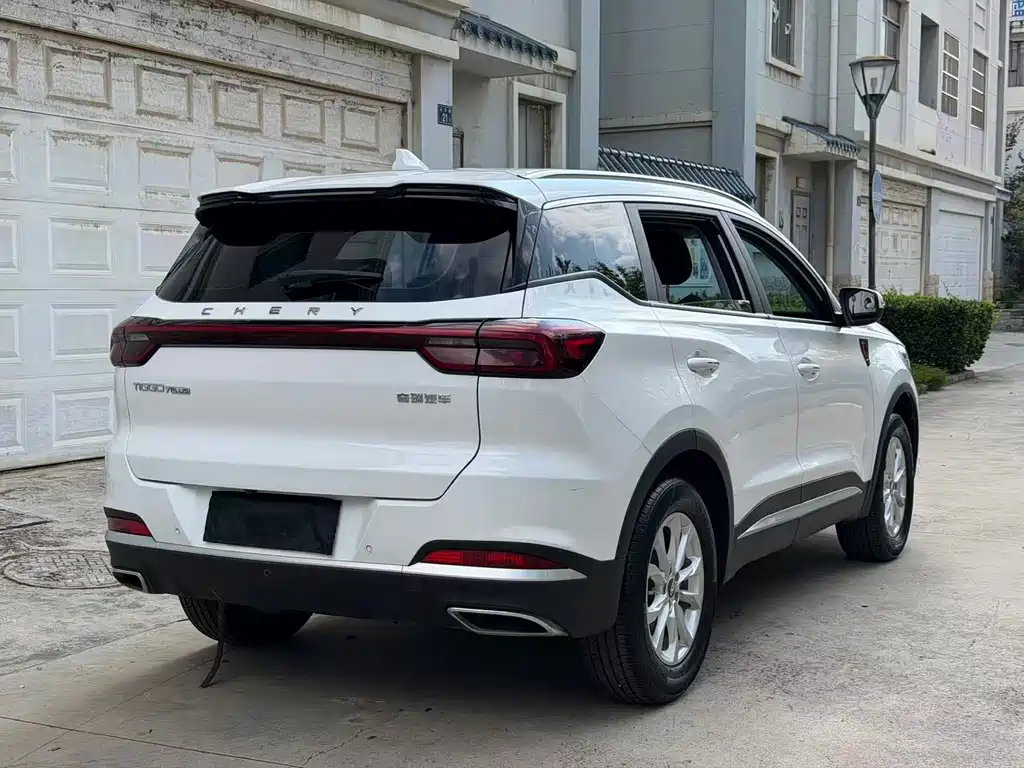 Chery Tiggo 7 PLUS — фото 8
