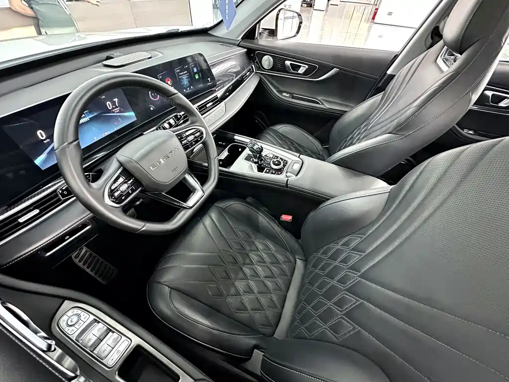 Chery Tiggo 7 PLUS — фото 10