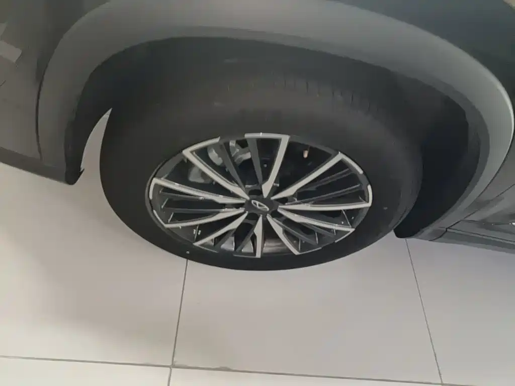 Chery Tiggo 8 PRO — фото 23