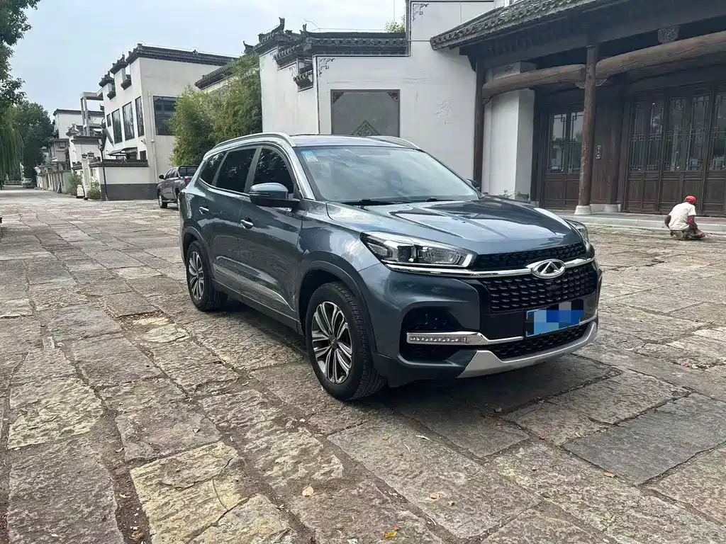 Chery Tiggo 8 — фото 3