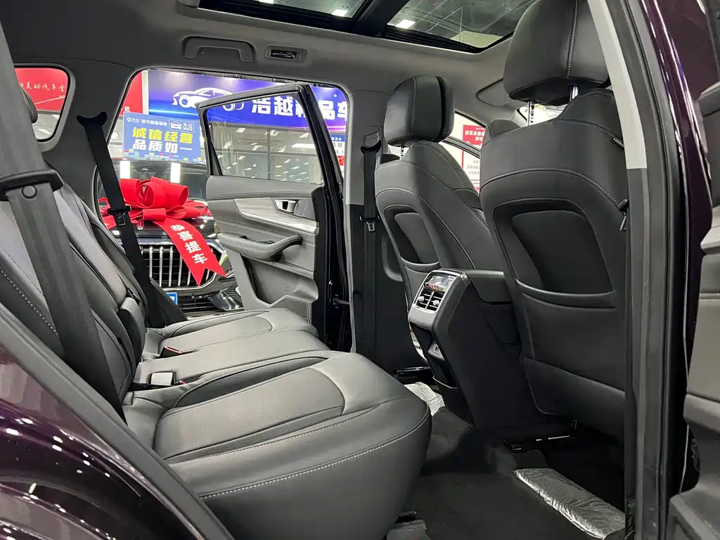 Chery Tiggo 8 — фото 23