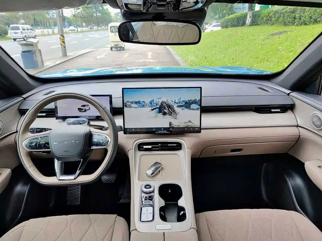 Chery Tiggo 8 PLUS C-DM — фото 10