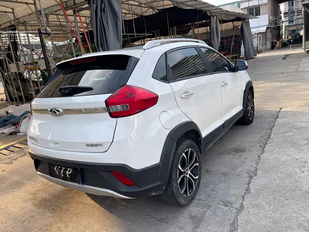 Chery Tiggo 3x — фото 4