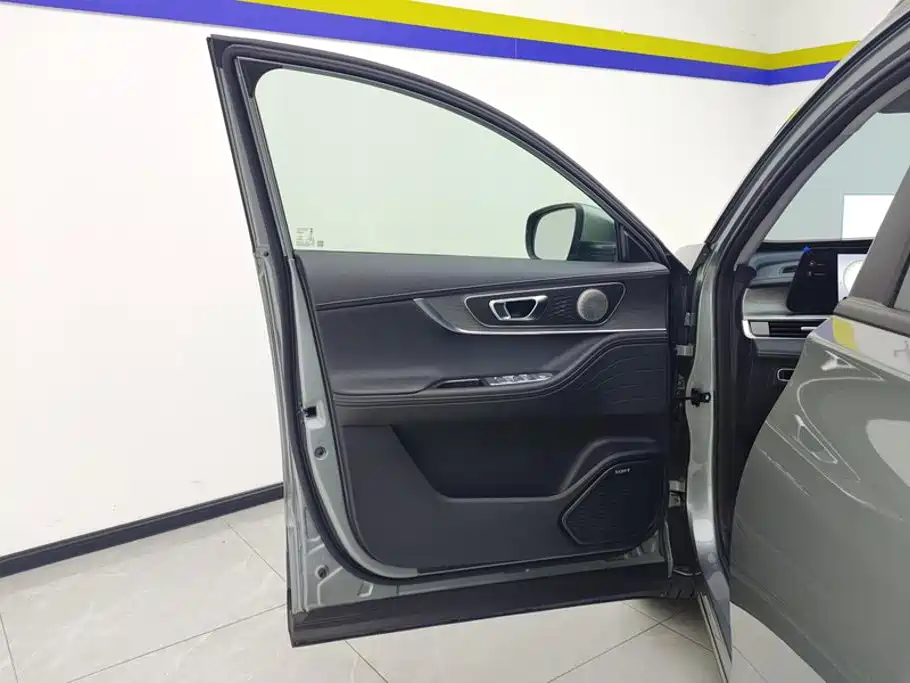 Chery Tiggo 8 PLUS — фото 7