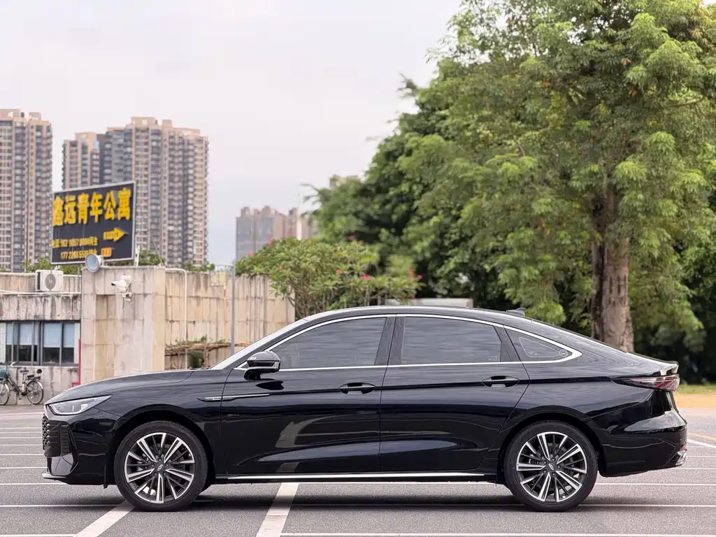 Chery Arrizo 8 PRO — фото 4