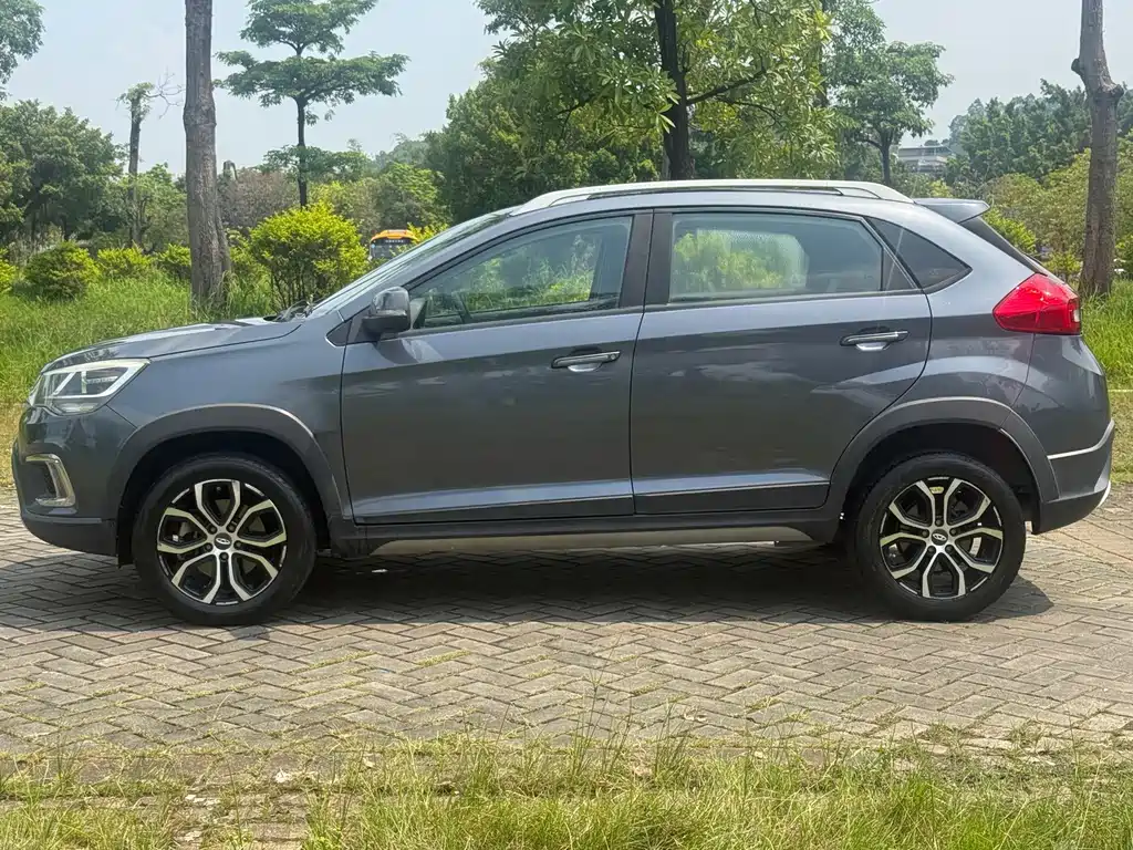 Chery Tiggo 3x — фото 4