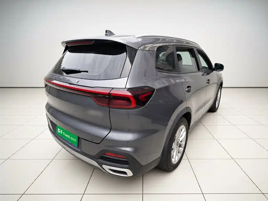 Chery Tiggo 8 — фото 4
