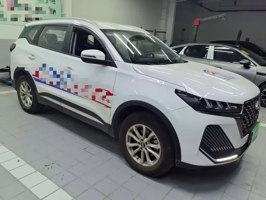 Chery Tiggo 7 — фото 4