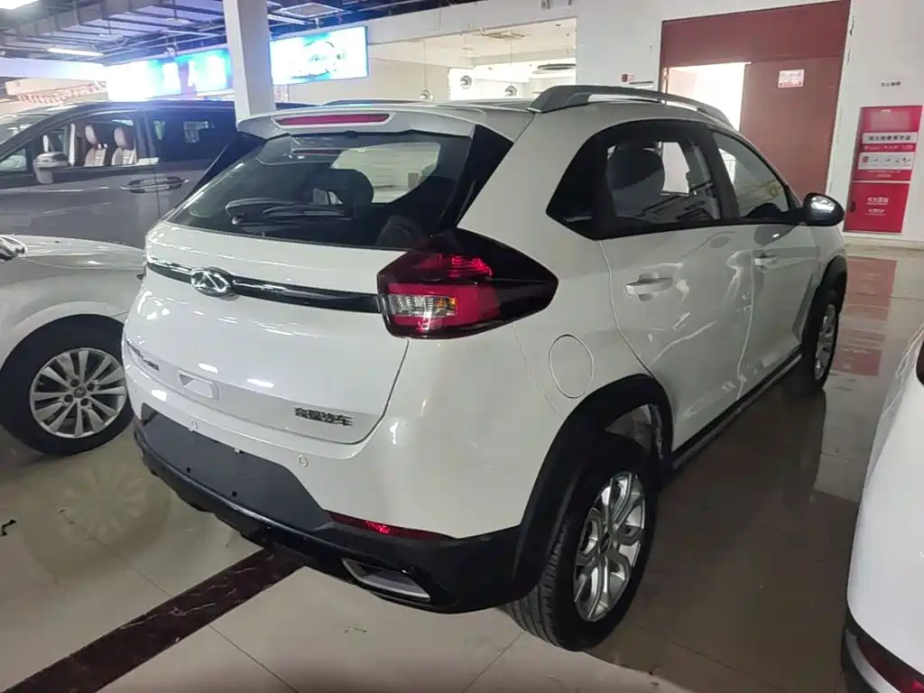 Chery Tiggo 3x — фото 7