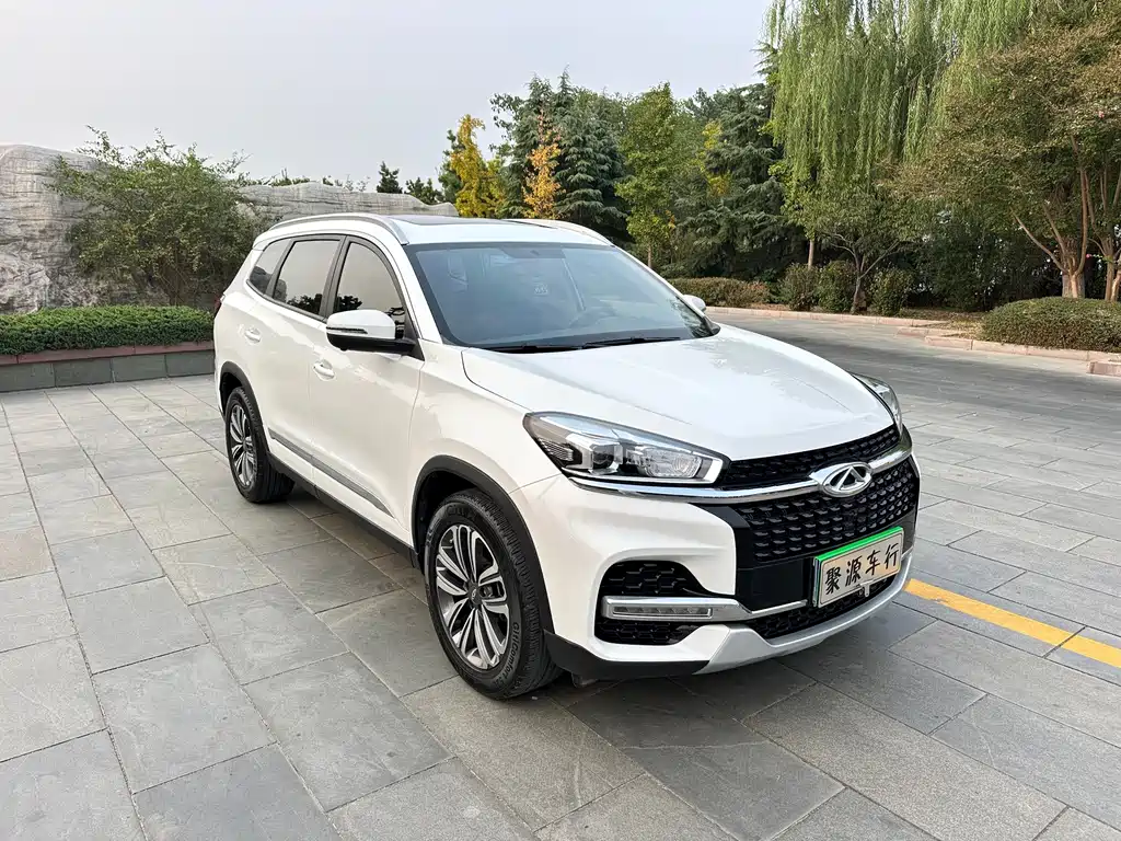 Chery Tiggo 8 — фото 2