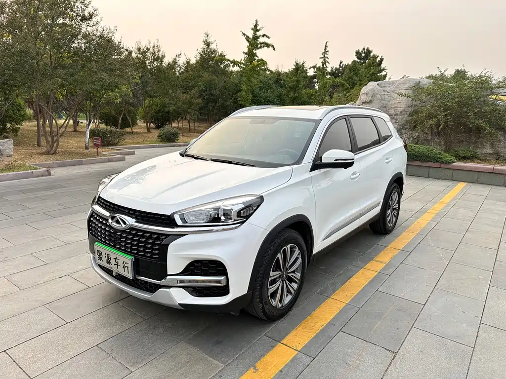 Chery Tiggo 8 — фото 3