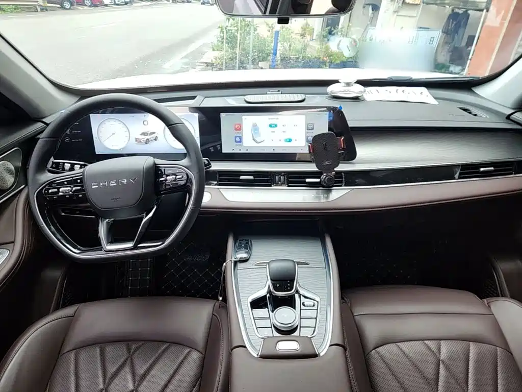 Chery Tiggo 8 PRO — фото 10