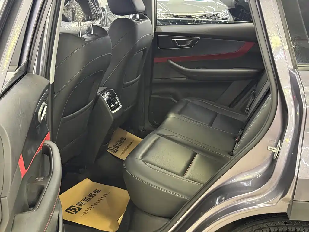 Chery Tiggo 7 — фото 10