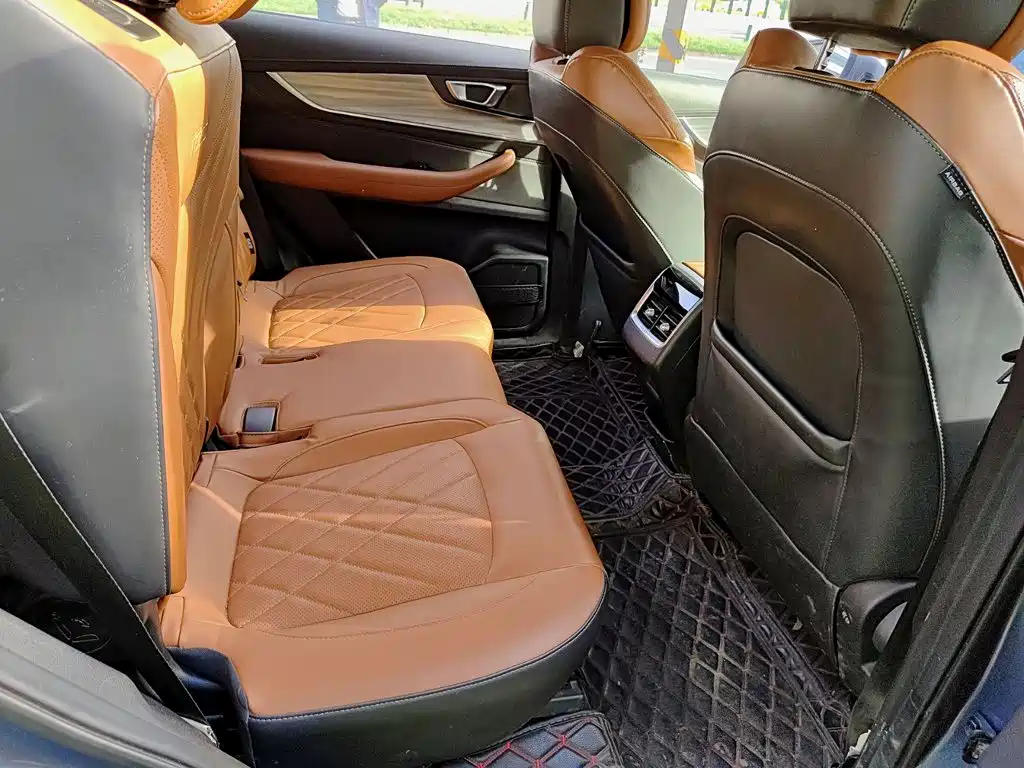 Chery Tiggo 8 PLUS — фото 11