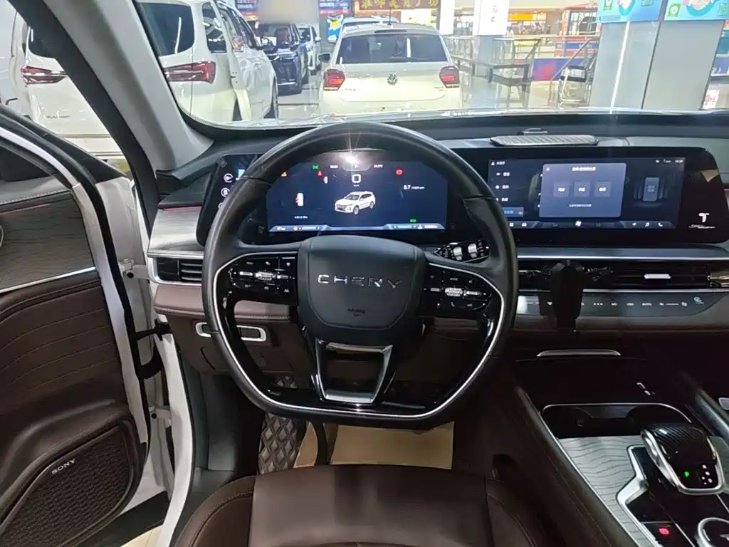 Chery Tiggo 8 PRO — фото 11