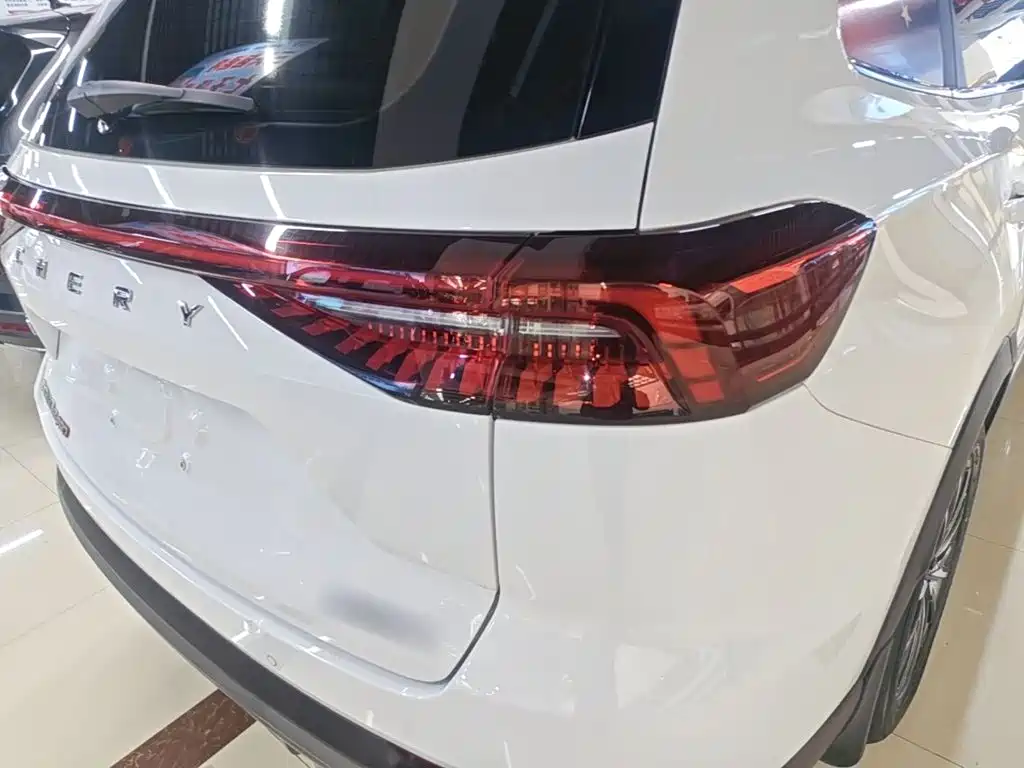 Chery Tiggo 8 PRO — фото 8