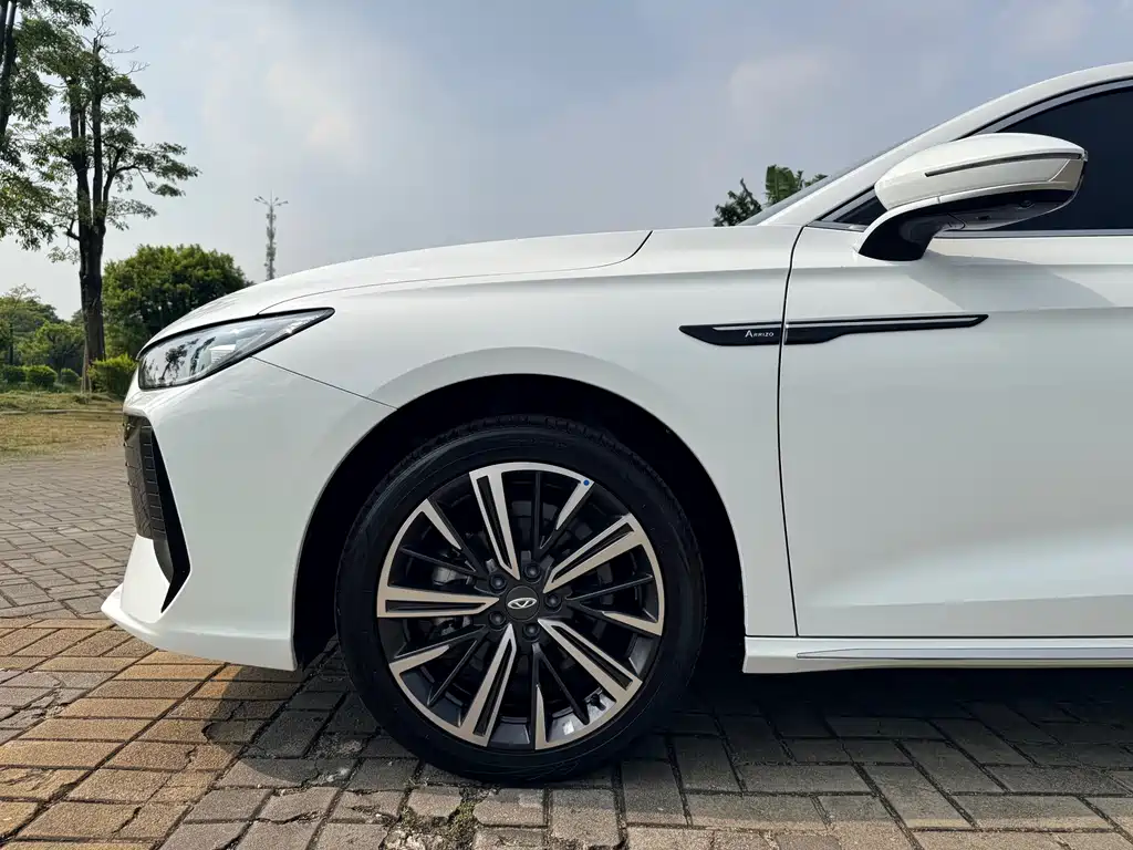 Chery Arrizo 8 PRO — фото 23