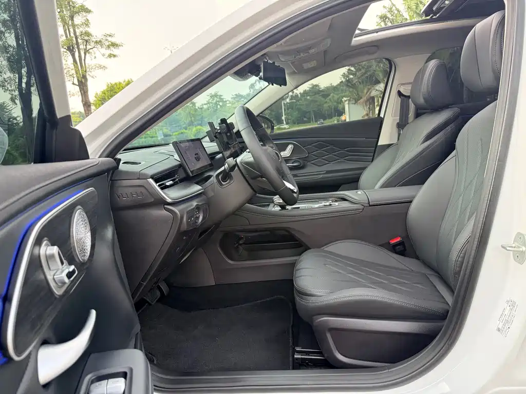 Chery Arrizo 8 PRO — фото 4