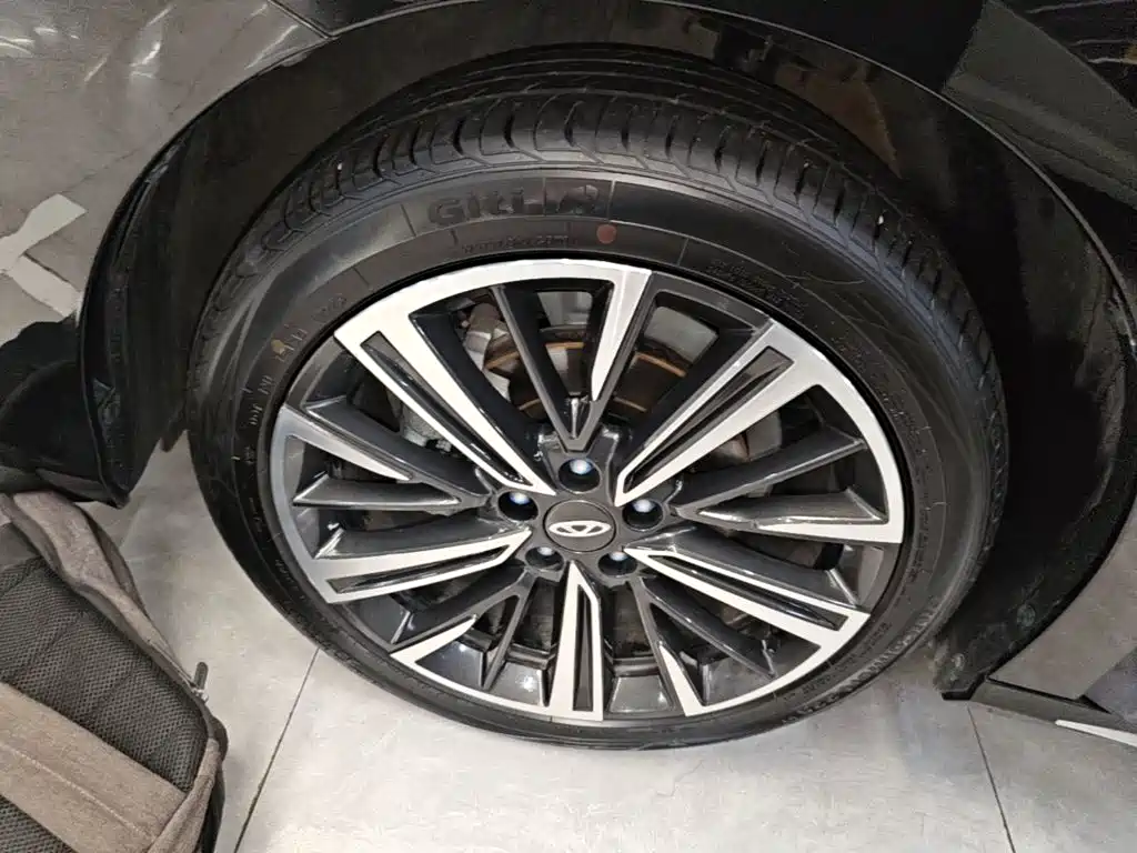 Chery Arrizo 8 PRO — фото 23