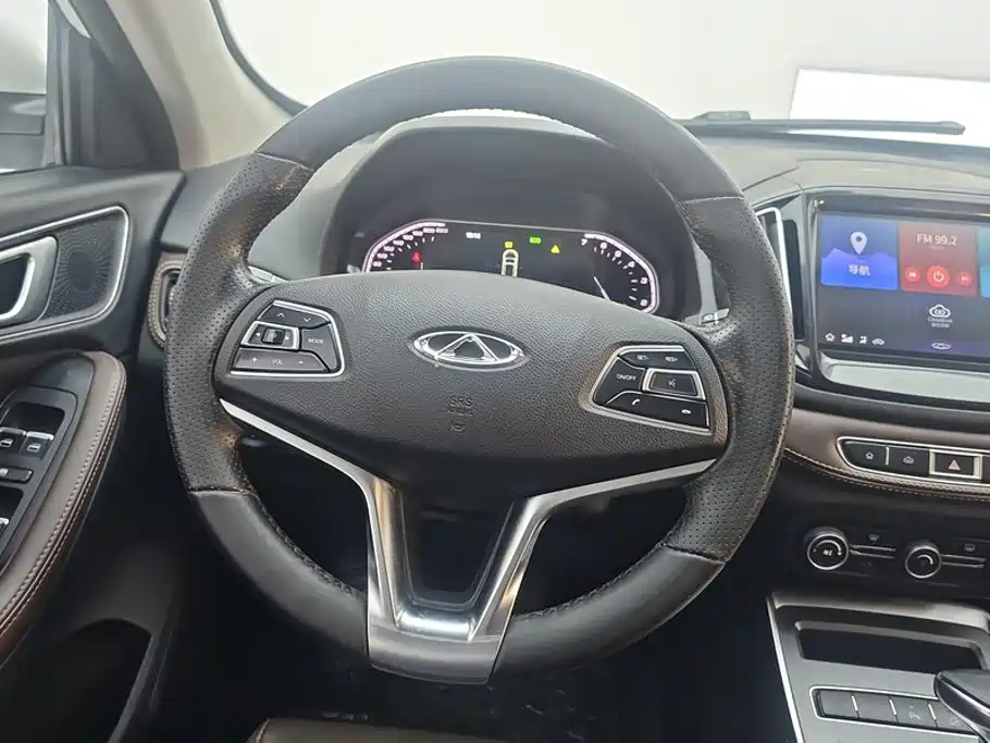 Chery Tiggo 7 — фото 15